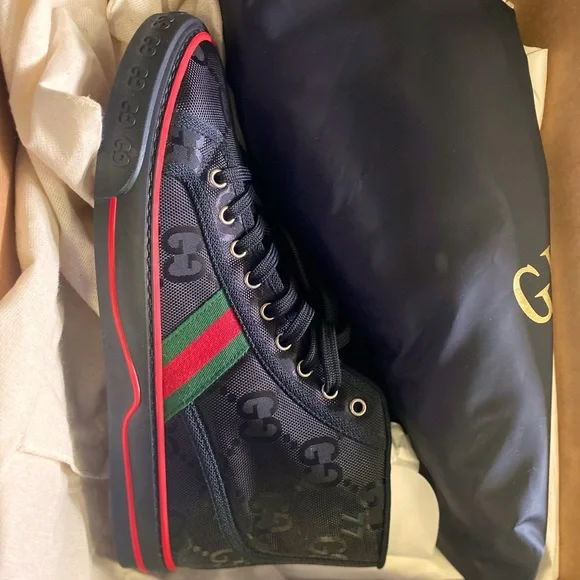 Gucci sneakers never worn Gucci | Shoes | Brand New Never Worn Gucci Ace Gg Sneakers  main image 2